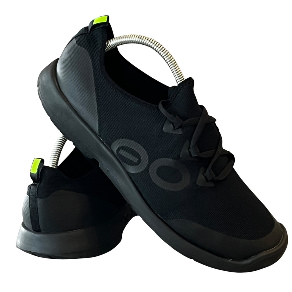 OOFOS OOMG Sport LS Sneakers Mens 10.5 Black Comfort Recovery